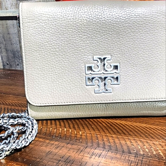 Crossbody Designer By Tory Burch sz small - Picture 1 of 7